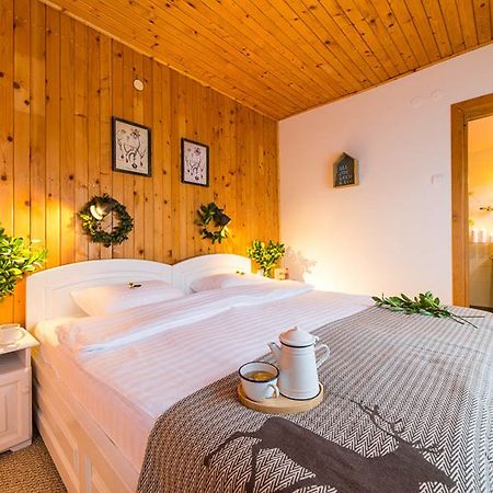 Отель Hadar Chalet Бузэу Экстерьер фото